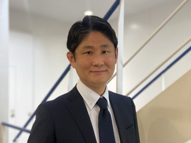 人事総務サービス部 部長 藤野 英明